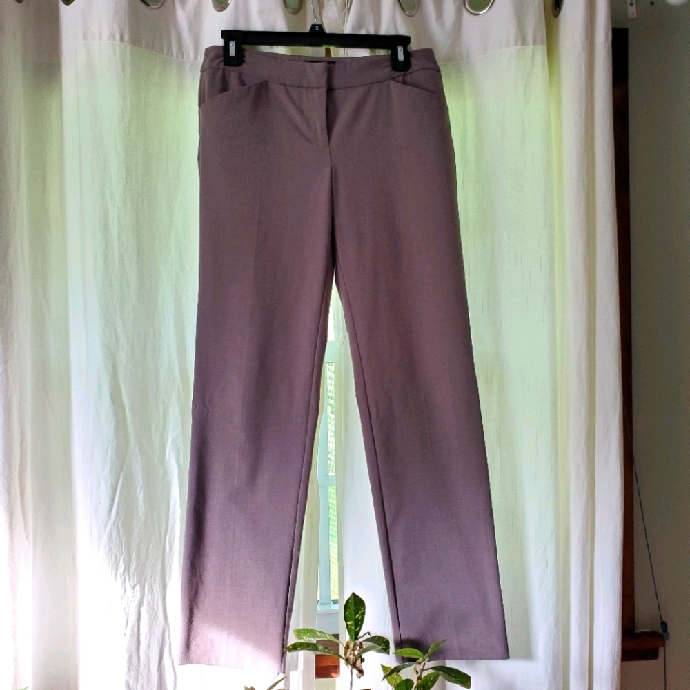 Roz & Ali Grey Pants Size 4